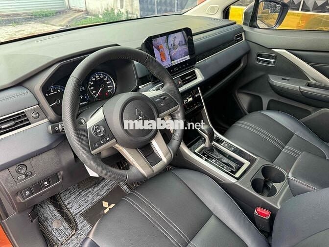 Xpander Cross 2022 - 42000 km xe gia đình 1 chủ