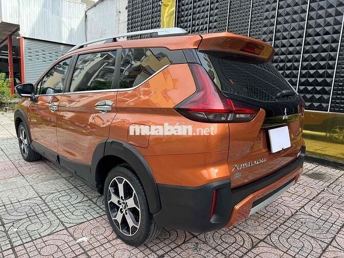 Xpander Cross 2022 - 42000 km xe gia đình 1 chủ