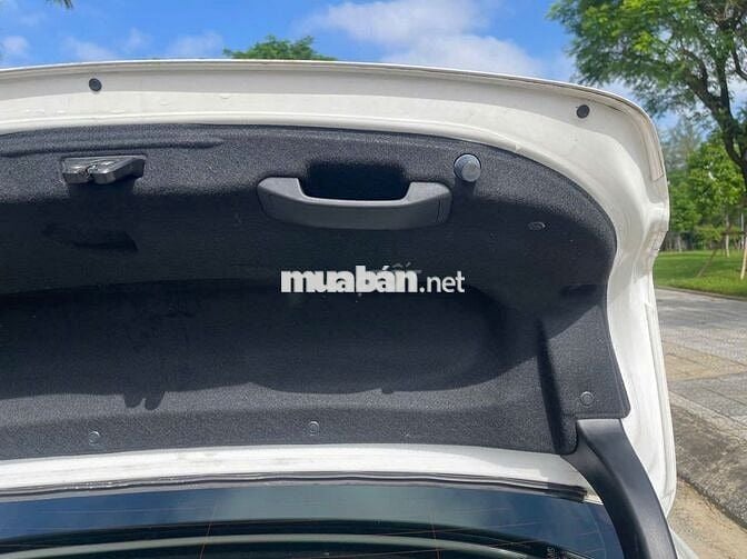 Mazda 3 2022 1.5L Luxury - 70000 km