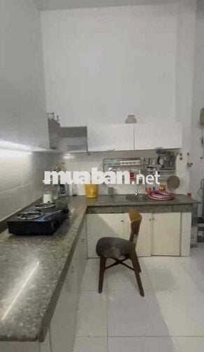 Cho thuê nhà 2 tầng gần cầu Bình Lợi,p.HBC sẵn NT giá 11tr TL