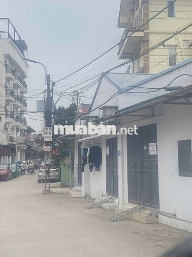 300m 2 mặt tiền Đất xây Khách Sạn cạnh Sân Bay Nội Bài