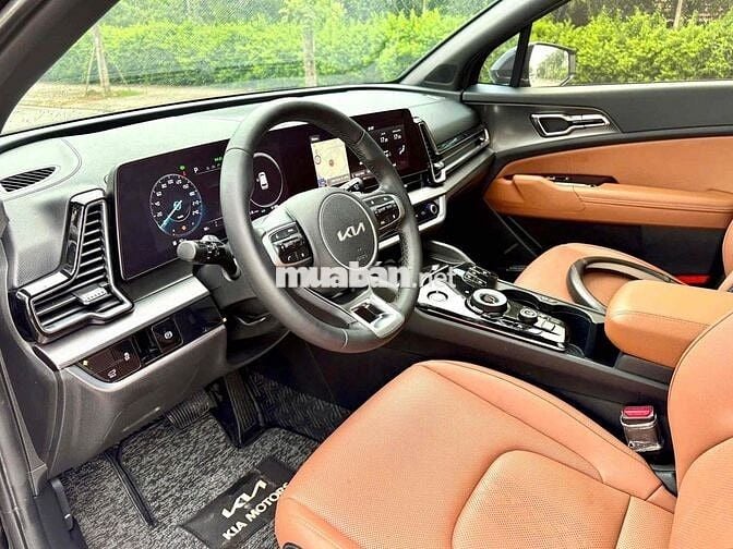 Kia Sportage 2023 Signature 1.6T AWD - 30000 km