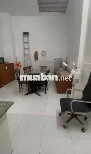 Cho thuê nhà 2 tầng gần cầu Bình Lợi,p.HBC sẵn NT giá 11tr TL