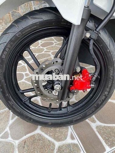 Click Thái 150 trắng đỏ