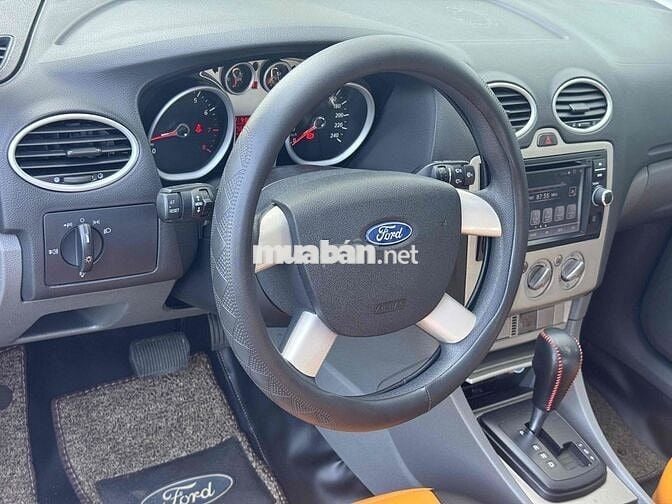 Ford focus 2011 số tự động👍