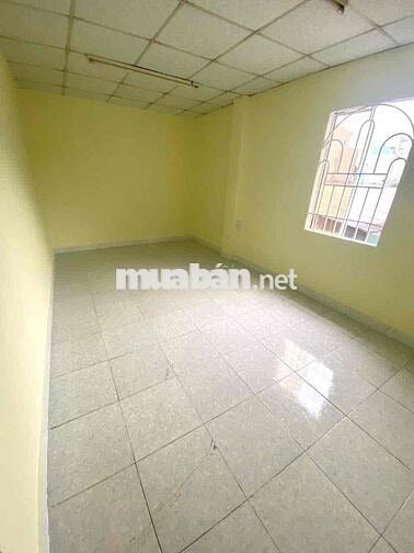 Cho thuê nhà gần giáo xứ Khiết Tâm,/Lê Thị Hoa,p.Bình Chiểu 2 tầng 8tr