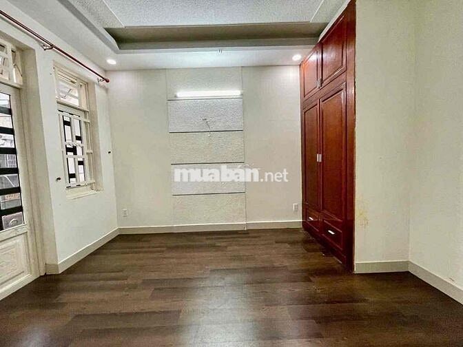 Nhà MT Hẻm Đông Đúc Qtrung P14: 4x16m, 4pn, 5wc, KD đa ngành