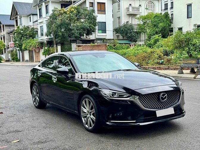 Mazda 6 Signature Premium 2.5 odo 43.000km