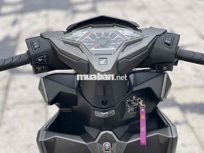 ❤️ Vario 150 đời 2018 bstp chính chủ hỗ trợ góp