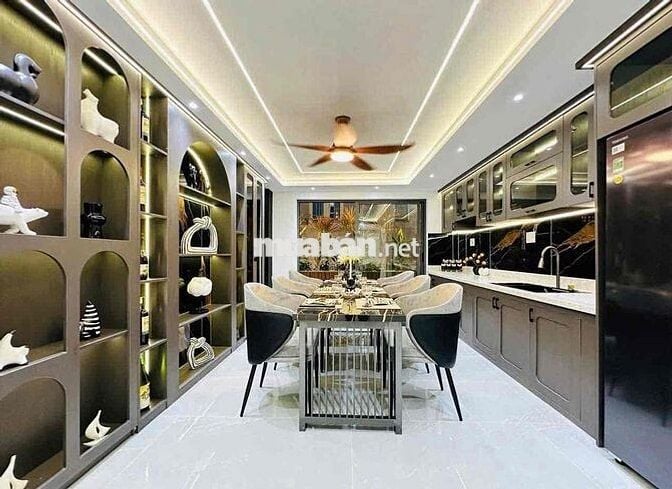 Nhà Phố Mới Keng Thống Nhất 3PN 4WC Full Nội Thất 18tr