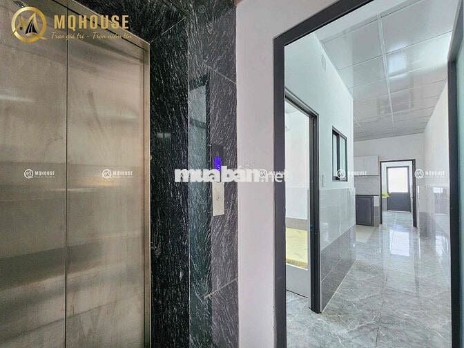 Cho thuê Chdv 2PN ban công, thang máy, full nt, khu Etown tại Tân Bình