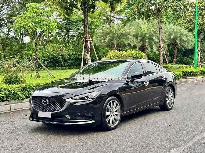 Mazda 6 Signature Premium 2.5 odo 43.000km
