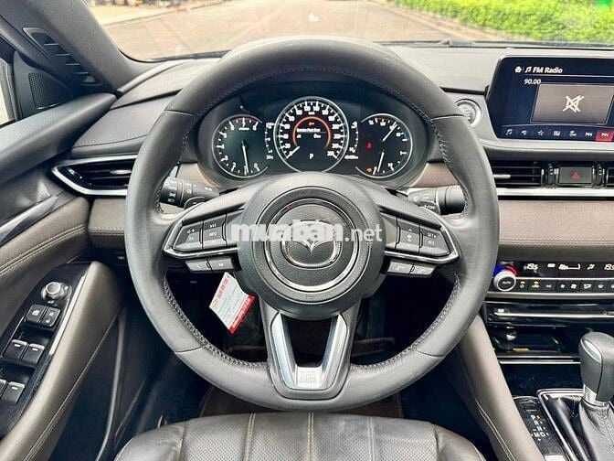 Mazda 6 Signature Premium 2.5 odo 43.000km