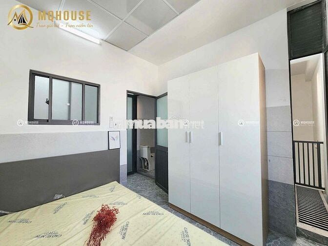 Cho thuê Chdv 2PN ban công, thang máy, full nt, khu Etown tại Tân Bình