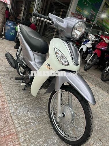 xe mới trúng thưởng 100% mới đi 1 trăm 40 cây số