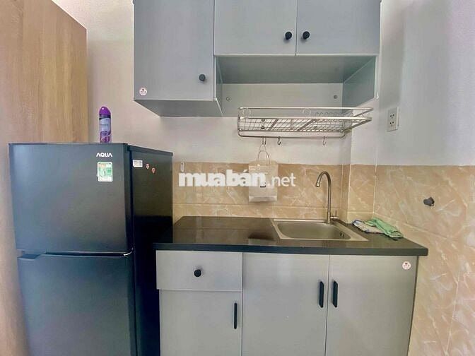 CHO THUÊ STUDIO BAN CÔNG CỬA SỔ TRỜI SIÊU THOÁNG MÁT ĐI BỘ QUA HUTECH