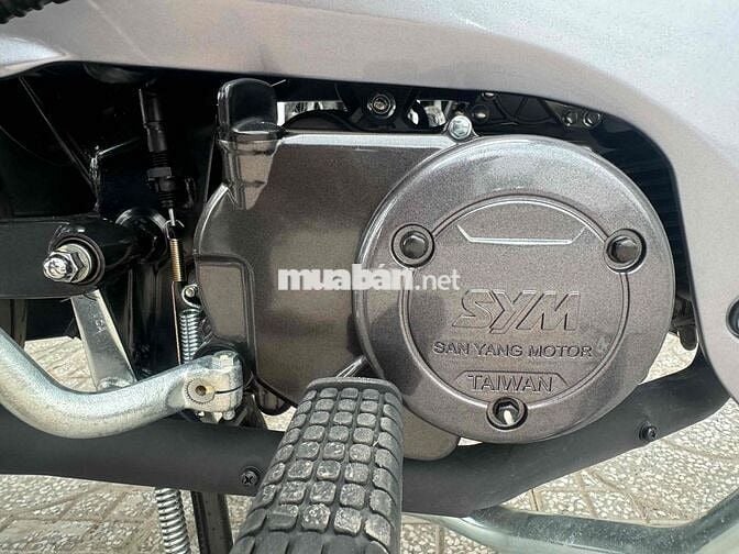 xe mới trúng thưởng 100% mới đi 1 trăm 40 cây số