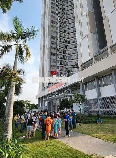 Chính chủ bán căn góc 70m2 The Easter City  2 phòng ngủ