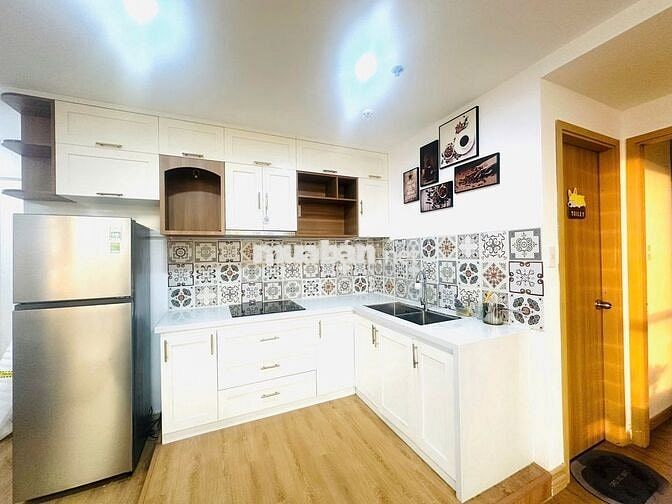 Chủ gửi bán căn 72m2 2pn2wc full nội thất giá 3,8 tỷ (bao sổ, thuế phí