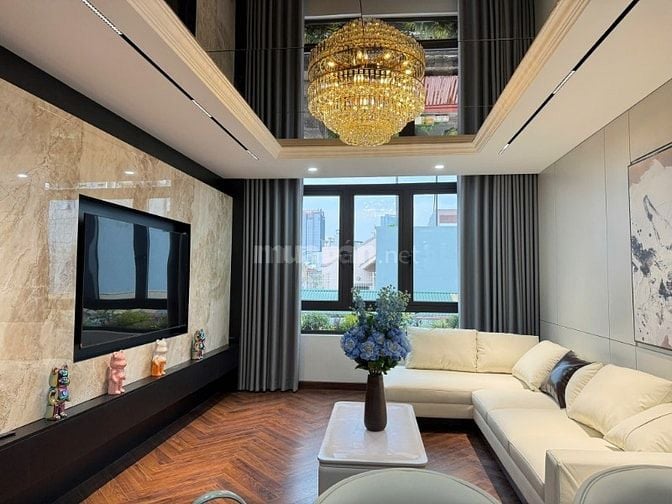 Cần Bán Căn Nhà PLô  Trung Kính Mạc Thái Tổ Yên Hòa  DT 55 M  34,9 TỶ 