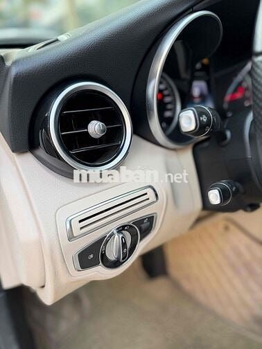 Mercedes Benz C Class -01 Chủ- Bao test thoải mái