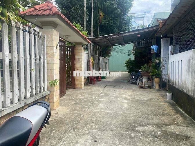 Kiệt Ôtô Nguyễn Duy Trinh giá *** thị trường