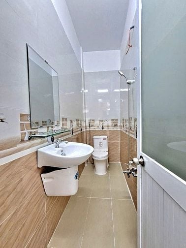 BÁN NHÀ RỘNG ĐẸP MỚI HOÀN THIỆN HẺM 3M