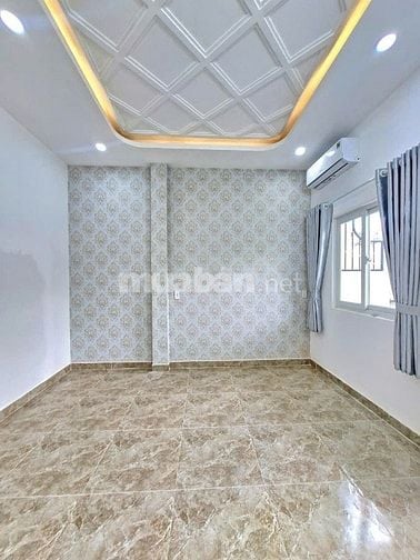 BÁN NHÀ RỘNG ĐẸP MỚI HOÀN THIỆN HẺM 3M