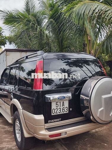 Everest máy dầu 7 chỗ xe gd