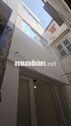 Cho thuê nhà hẻm Nguyễn Đình Chiểu P.Đa Kao Q.1