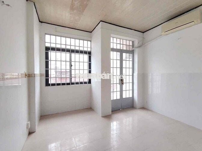 💎 💎 💎 TRỆT LỬNG LẦU 4,2❌10M CÓ 3PN 2WC SẴN MÁY LẠNH GẦN BV 175 GV