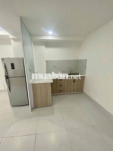 Mặt bằng tầng trệt sáng sủa hẻm 791 Trần Xuân Soạn