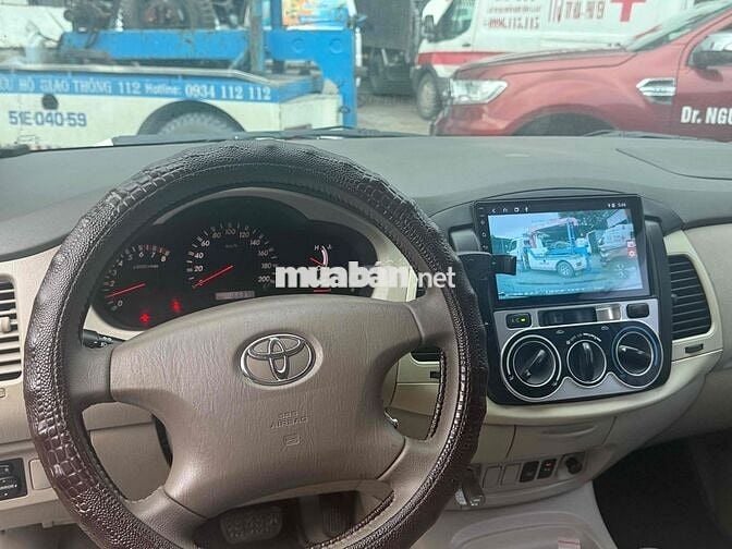 Toyota INNOVA 2009 tự động xe đẹp