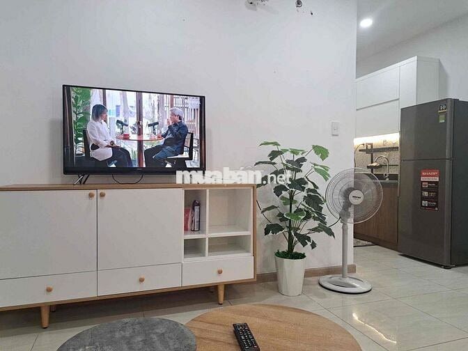 Cho Thuê Căn 2PN 2WC Full Nội Thất Bcons Garden 7tr/tháng