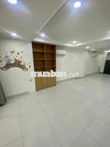 Mặt bằng tầng trệt sáng sủa hẻm 791 Trần Xuân Soạn