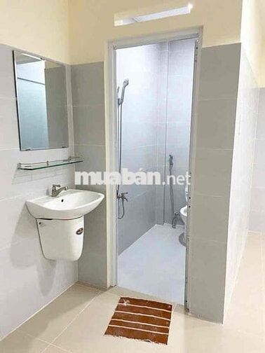 nhà siếu mềm, rẻ, ngang 5m dt lớn phù hợp gia đình trẻ