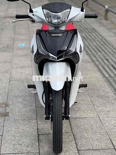 ❤️ Future 125 đời 2025 odo 2000km bstp 9chủ