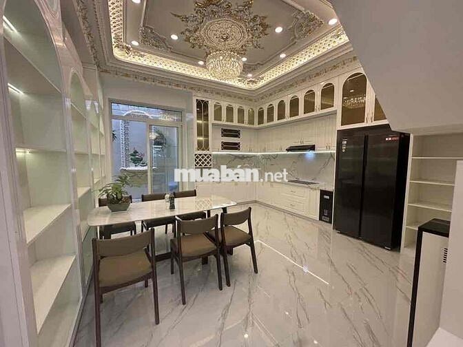 Biệt Thự Tân Cổ Điển Nhà Bè Siêu Đẹp 🌸☘️