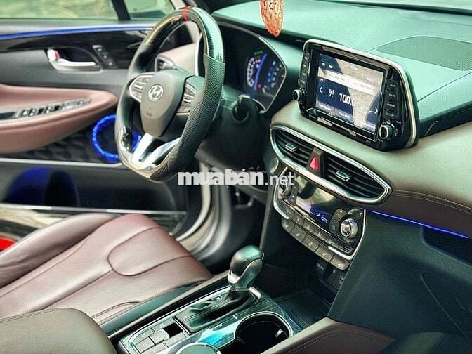 Huyndai Santafe 2019 Premium Xăng - 70000km