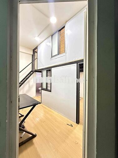 sang nhượng CHDV trên đường Ung văn khiêm