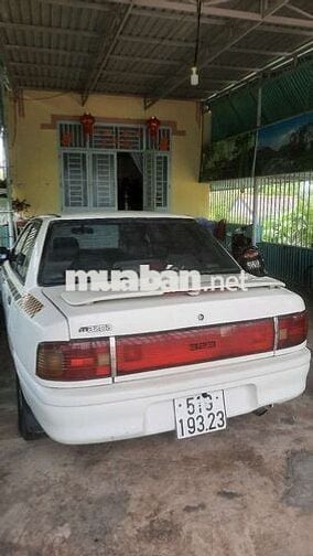 Bán Mazda 323 đời 323.Xe còn đẹp máy chất lợi xăng