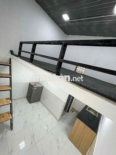 sang nhượng CHDV trên đường Ung văn khiêm