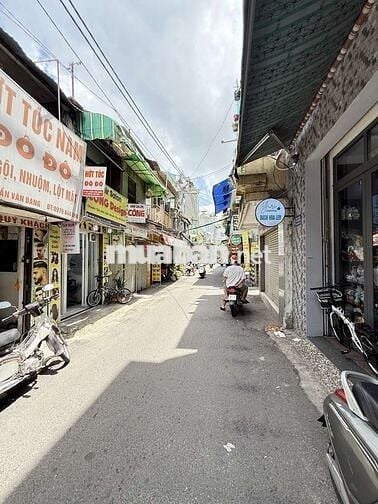 MẶT TIỀN 3 TẦNG Q3 _ DÒNG TIỀN 12tr _ 4 tỷ