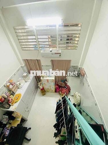 PHONG PHÚ, QUẬN 8 – NHÀ 3 TẦNG ĐẸP GIÁP QUẬN 5 – NHỈNH  3 TỶ  - Ở NGAY