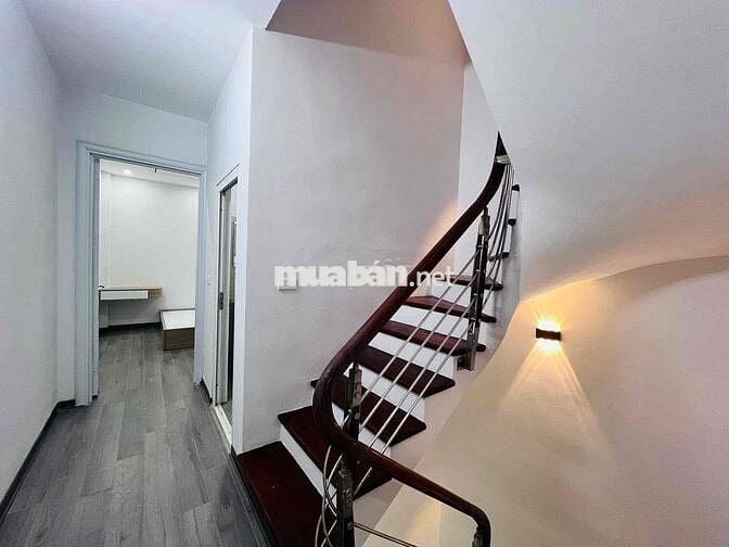 BÁN NHÀ LÊ ĐỨC THỌ - NGUYỄN HOÀNG_40M 5T_GẦN PHỐ_NGÕ THOÁNG DỄ ĐI LẠI