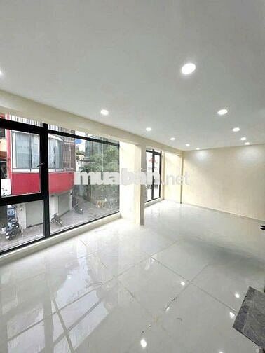 Cho Thuê Nhà Đường Rạch Bùng Binh, Quận 3 ( Ngang 7m - KD Tự Do )