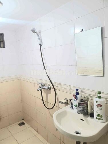 chính chủ cho thuê phòng tại ngõ 68 đường cầu giấy