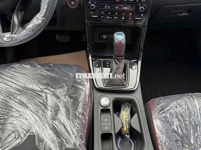 Creta NLINE 2025 - Xe giao ngay