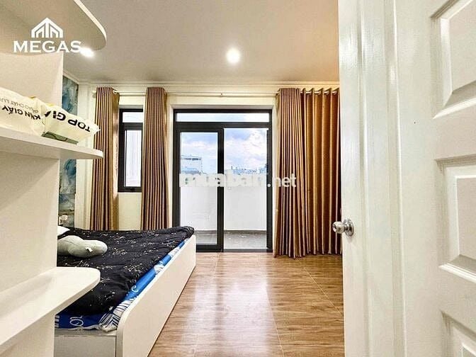 STUDIO MỚI CÓ BAN CÔNG MẶT KÍNH - FULL NỘI THẤT - 796 LÊ ĐỨC THỌ