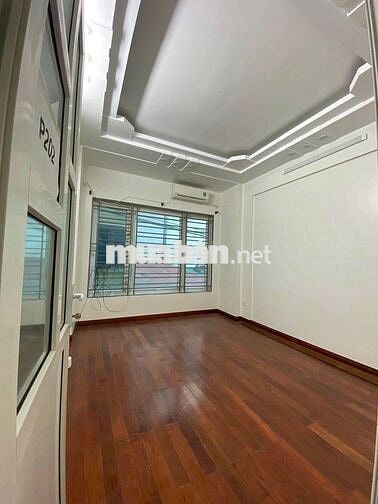 Cho thuê nhà phân lô ngõ 23 phố Đỗ Quang, Dt 52m x 5 tầng đường 8m